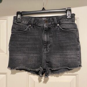 BDG Urban Outfitters shorts high rise girlfriend size 26